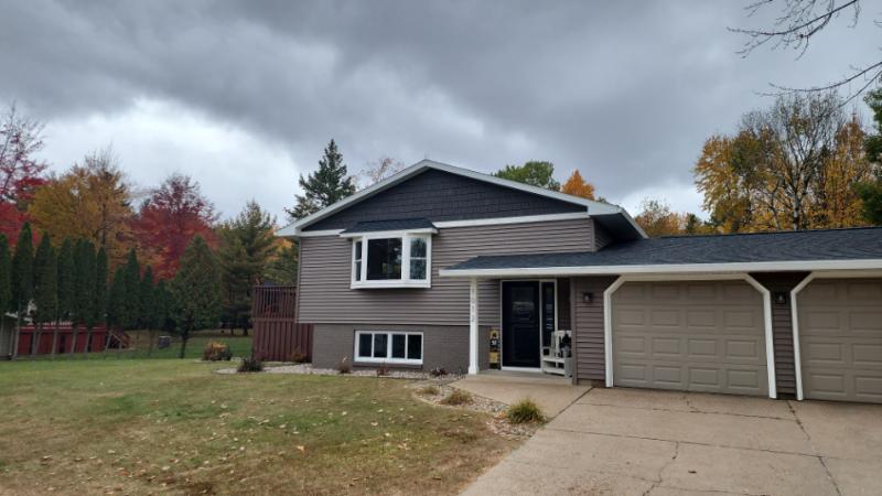 GAF Timberline HDZ Roof Replacement, Thermo-Tech Windows, Mastic Quest Premium Vinyl Siding & More in Nekoosa, WI