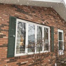 Mastic Carvedwood Premium Vinly Siding, Thermo-Tech Full-Frame Replacement Windows, Titan Clad Overhead Garage Door Frame in Stevens Point, WI 3