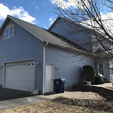 mastic-carvedwood-premium-vinyl-lap-siding-mastic-cedar-discovery-vinyl-shakes-titan-clad-overhead-garage-door-frame-astek-pvc-trim-seamless-gutters-gutter-rx-gutter-covers-wausau-wi 5